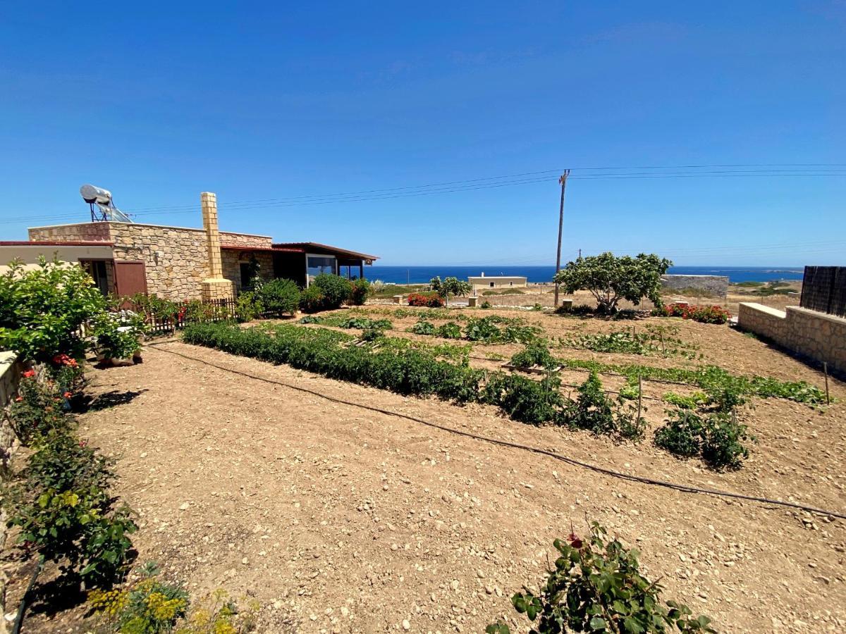 Michail Suites Afiartis Karpathos Exterior foto